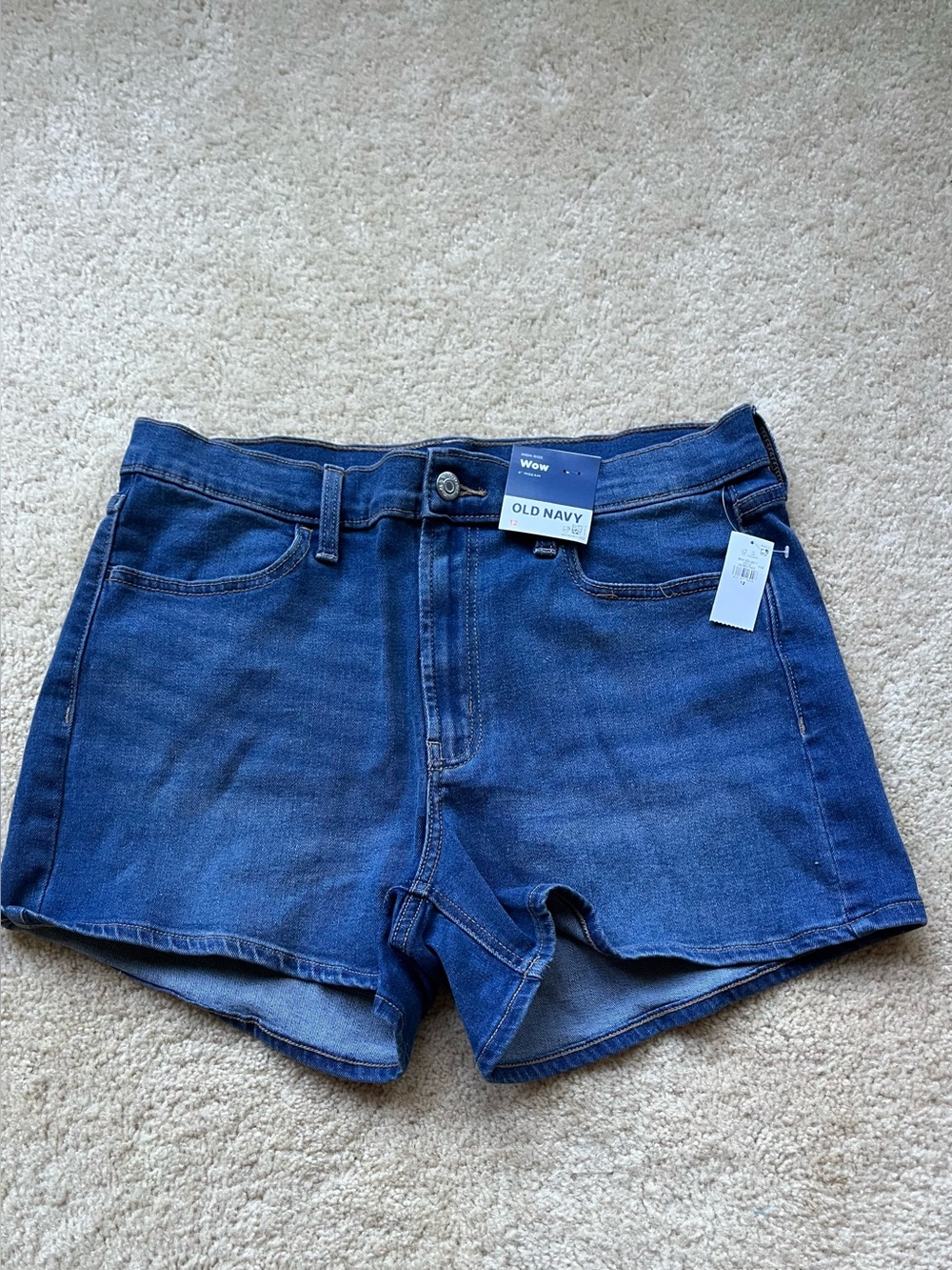 ⭐️ NWT Old Navy High-Rise WOW Women's Blue Denim Shorts - Size 12 - Stretch